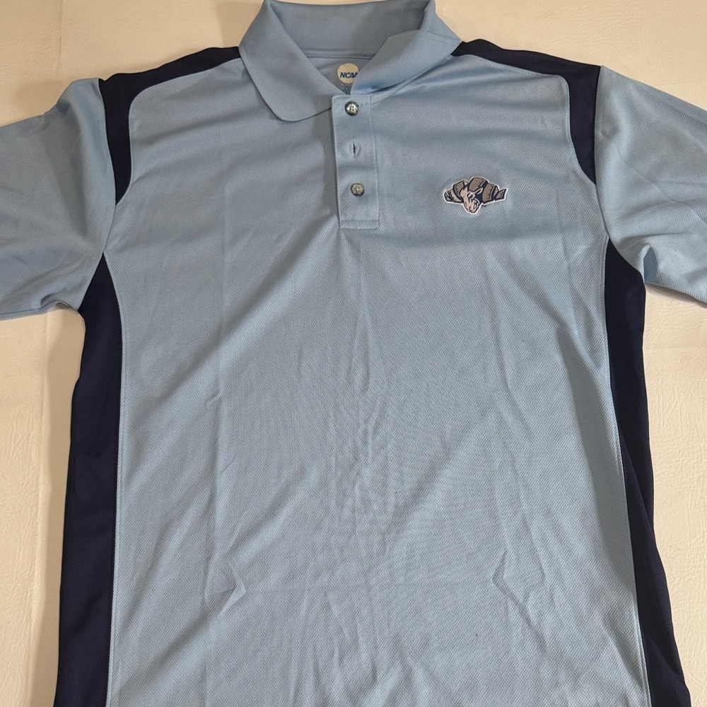 UNC TARHEELS NCAA men’s medium Blue Polo Shirt with Navy Accents